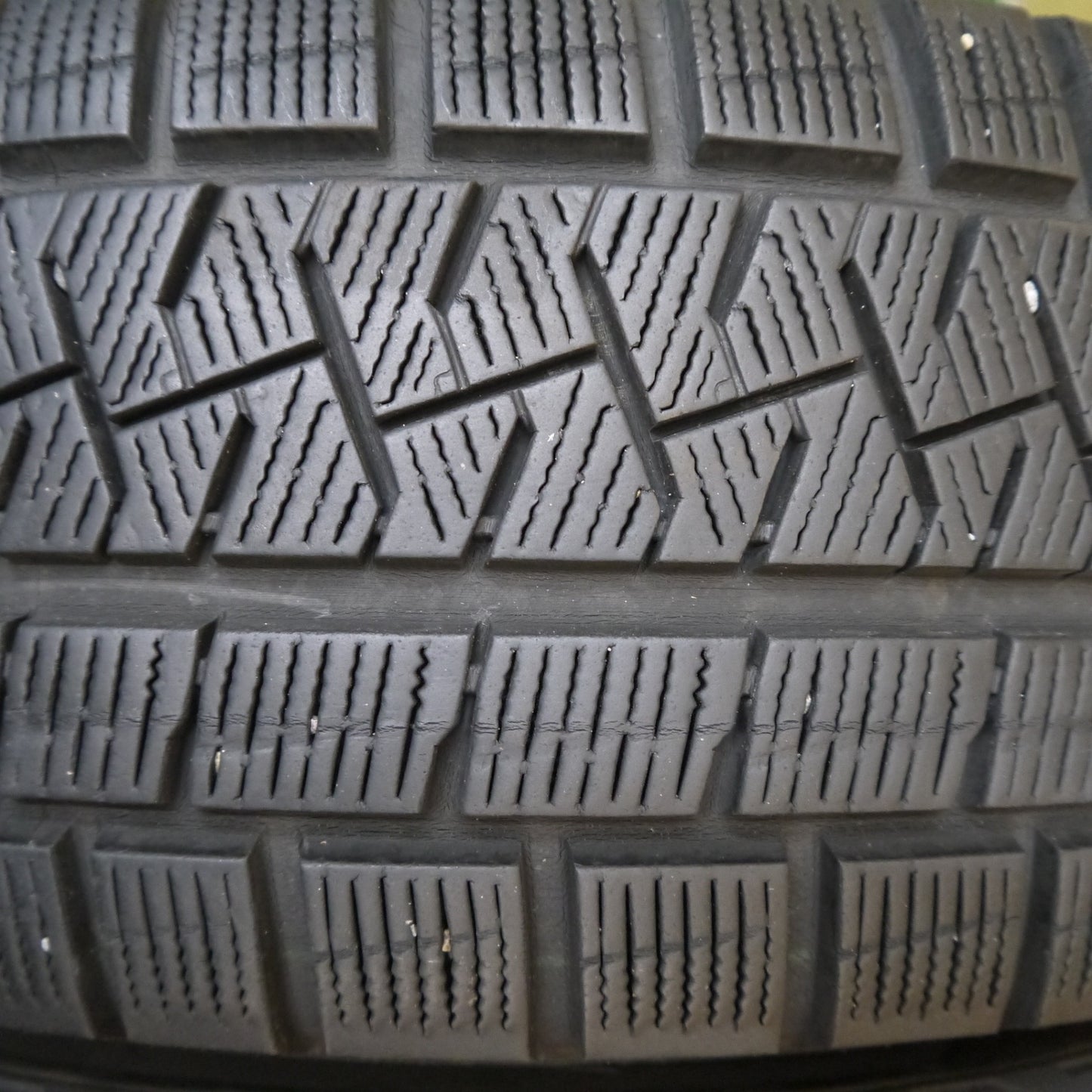 4本価格★トヨタ 30系 プリウス 純正 195/65R15 スタッドレス ピレリ アイスアシンメトリコ 15インチ PCD100/5H★5052105Hス