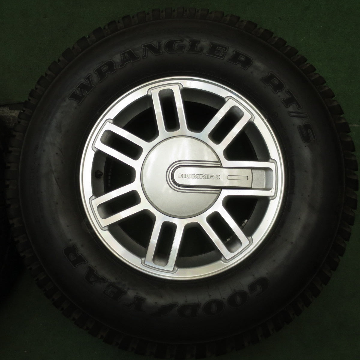 バリ溝！9.5分★ハマー H3 純正 265/75R16 グッドイヤー ラングラー RT/S 16インチ PCD139.7/6H★5083101NJノ