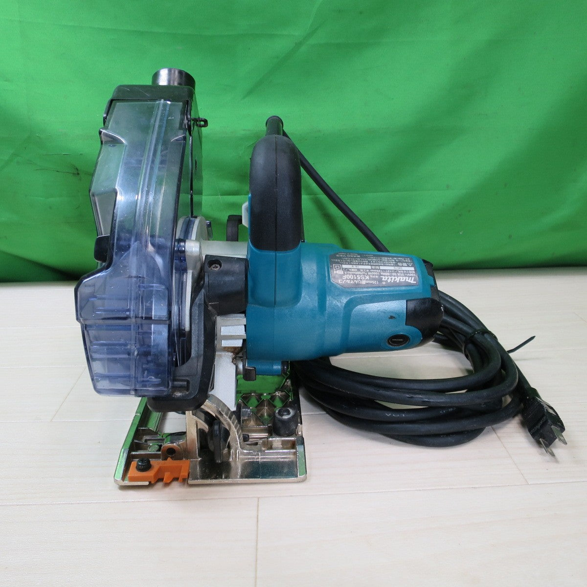 [送料無料] ☆マキタ 125mm 防じん マルノコ KS5100F 電動 工具 切断機 makita 100V 木工用 丸のこ 丸ノコ 丸鋸 コード式☆