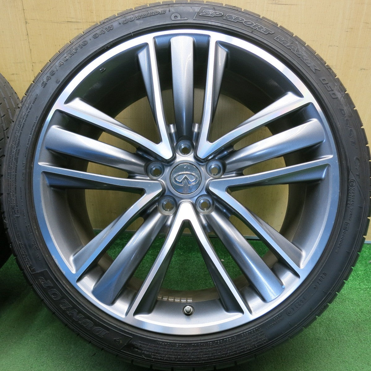 バリ溝！9分★日産 V37 スカイライン TYPE-SP インフィニティ 純正 245/40R19 ダンロップ SPスポーツマックス 050 DSST CTT 19インチ PCD114.3/5H★6052106HAノ