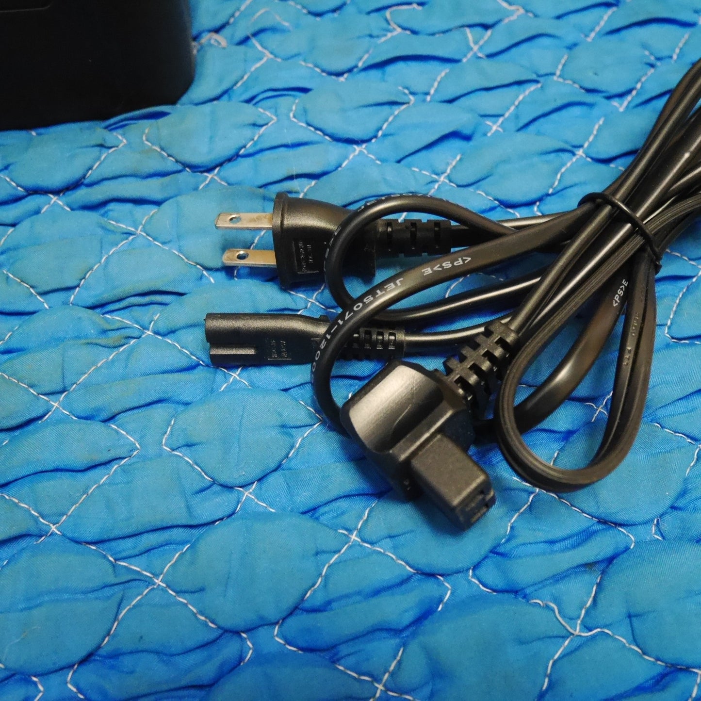 [送料無料] キレイ☆Sumeriy 車載 冷蔵 冷凍庫 K3-BLACK 18L ポータブル 冷蔵庫☆