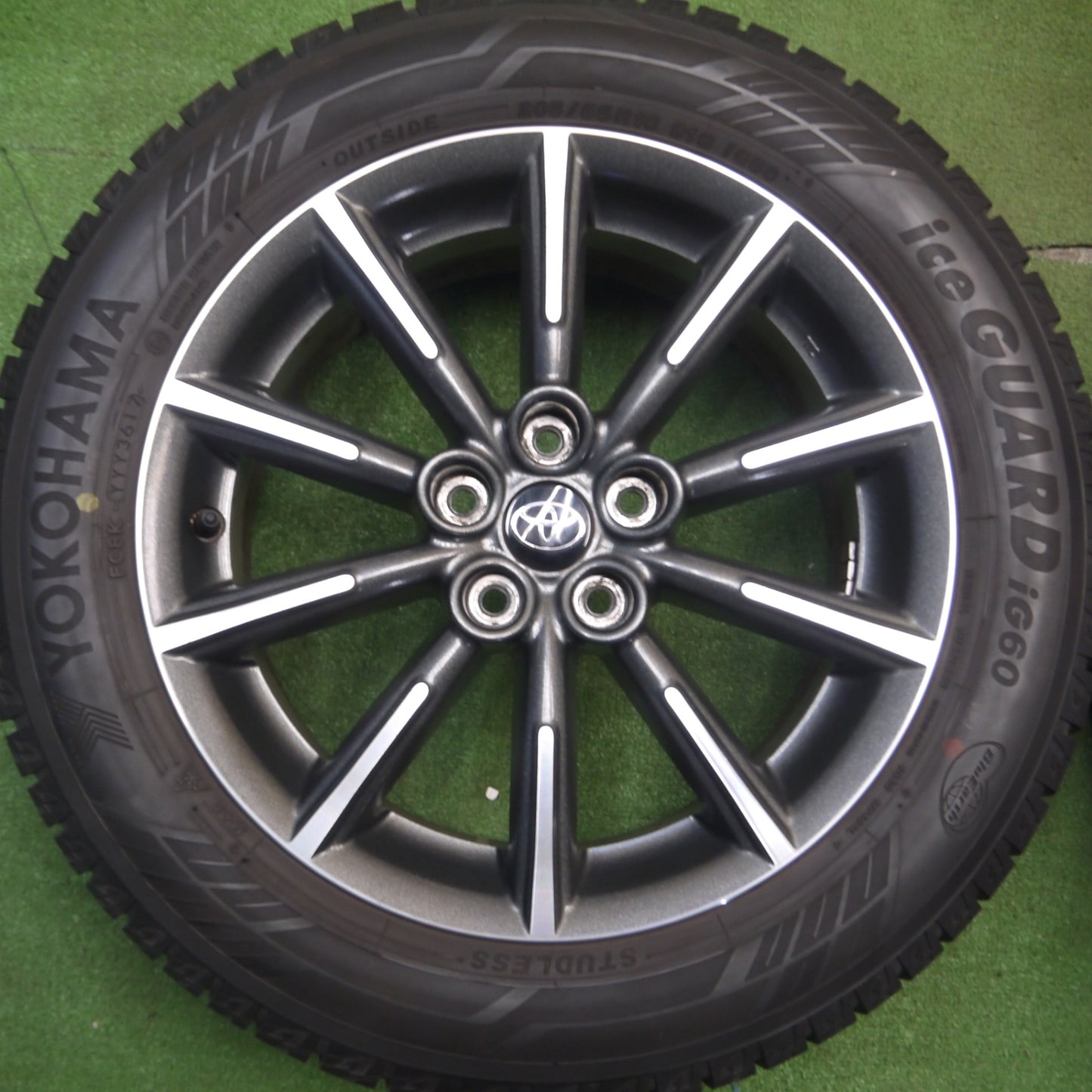 [送料無料] バリ溝！キレイ！8.5分★トヨタ 86 スバル BRZ 純正 205/55R16 スタッドレス ヨコハマ アイスガード iG60 16インチ PCD100/5H★5021413Hス