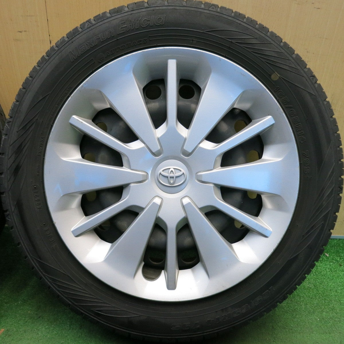 4本価格！24年◎トヨタ タンク ルーミー パッソ 等 純正 スチール 165/65R14 オートバックス Maxrun Efficia 14インチ PCD100/4H◎6082704HAノ