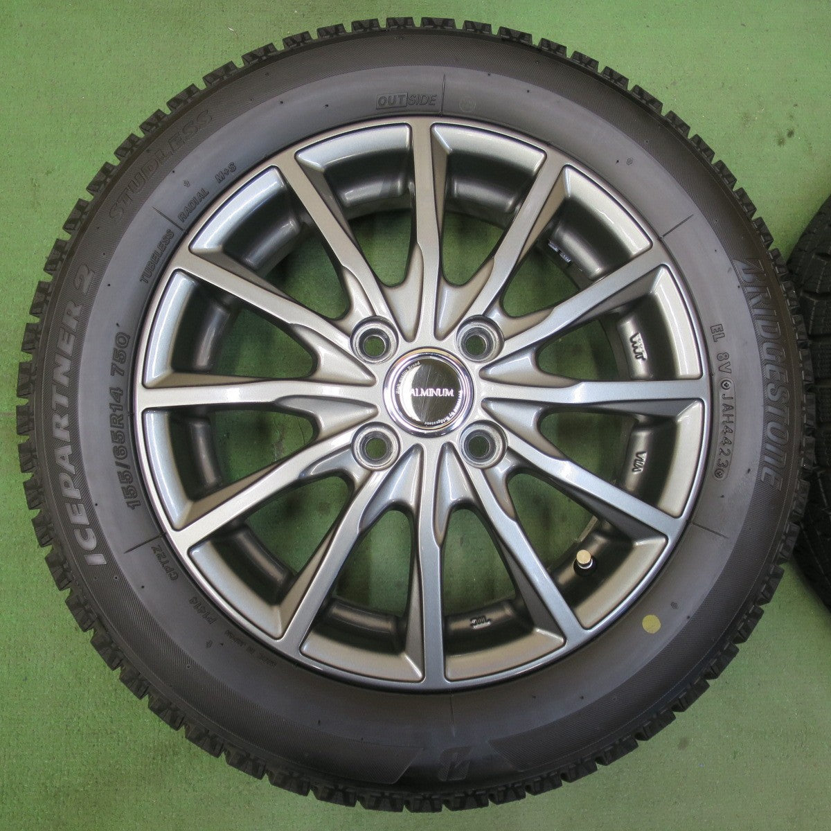 バリ溝！23年！キレイ！9分★スタッドレス 155/65R14 ブリヂストン アイスパートナー2 BALMINUM バルミナ 14インチ PCD100/4H★5112905イス