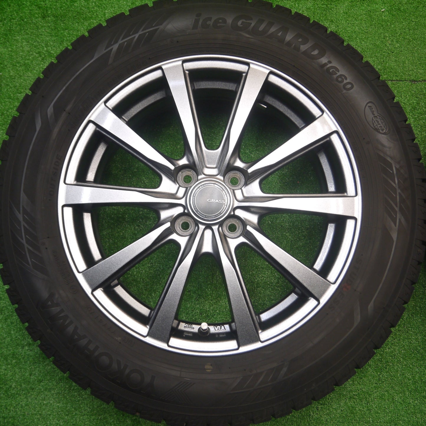 *送料無料* バリ溝！20年！キレイ！8.5分★スタッドレス 195/65R16 ヨコハマ アイスガード iG60 GRASS グラス 16インチ PCD100/4H★4082603Hス