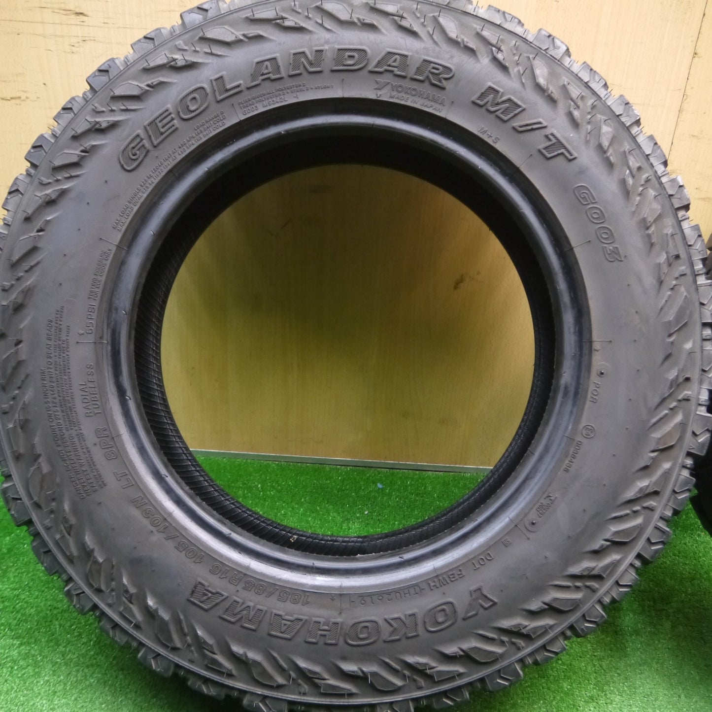 [送料無料] 4本価格★185/85R16 105/103N ヨコハマ ジオランダー M/T G003 タイヤ 16インチ ジムニー パジェロミニ 等 オフロード★5010605Hノタ