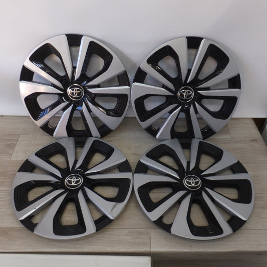 [送料無料] ★トヨタ TOYOTA 純正 プリウス 50系 後期 PHV ホイールカバー 15インチ 4枚★