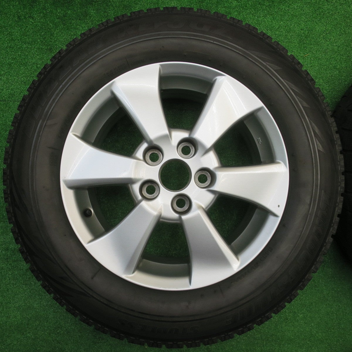 キレイ★トヨタ 20系 アルファード ヴェルファイア 純正 215/65R16 スタッドレス ブリヂストン ブリザック REVO GZ 16インチ PCD114.3/5H★5101604NJス