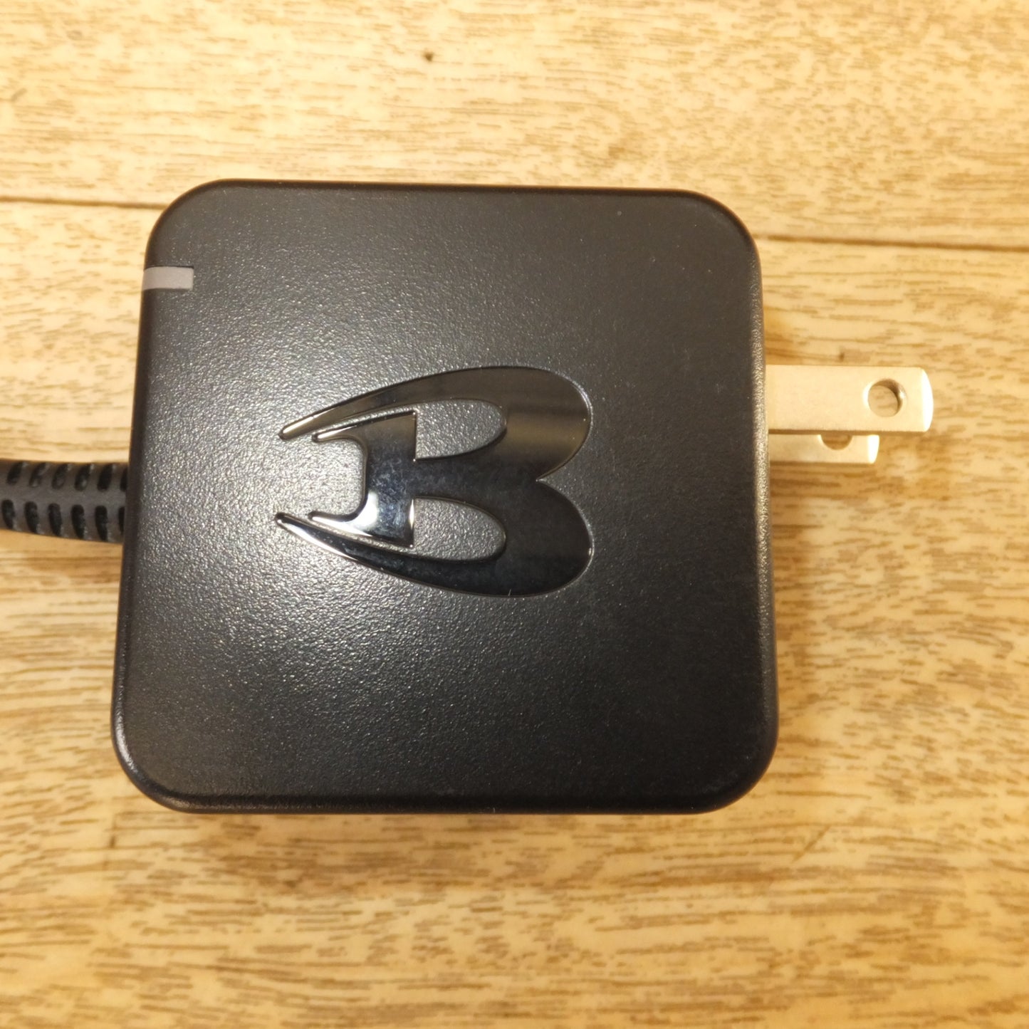 [送料無料] ★京セラ バートル BURTLE エアークラフト充電器 AC380 CHARGER AC2130　AIRCRAFT★