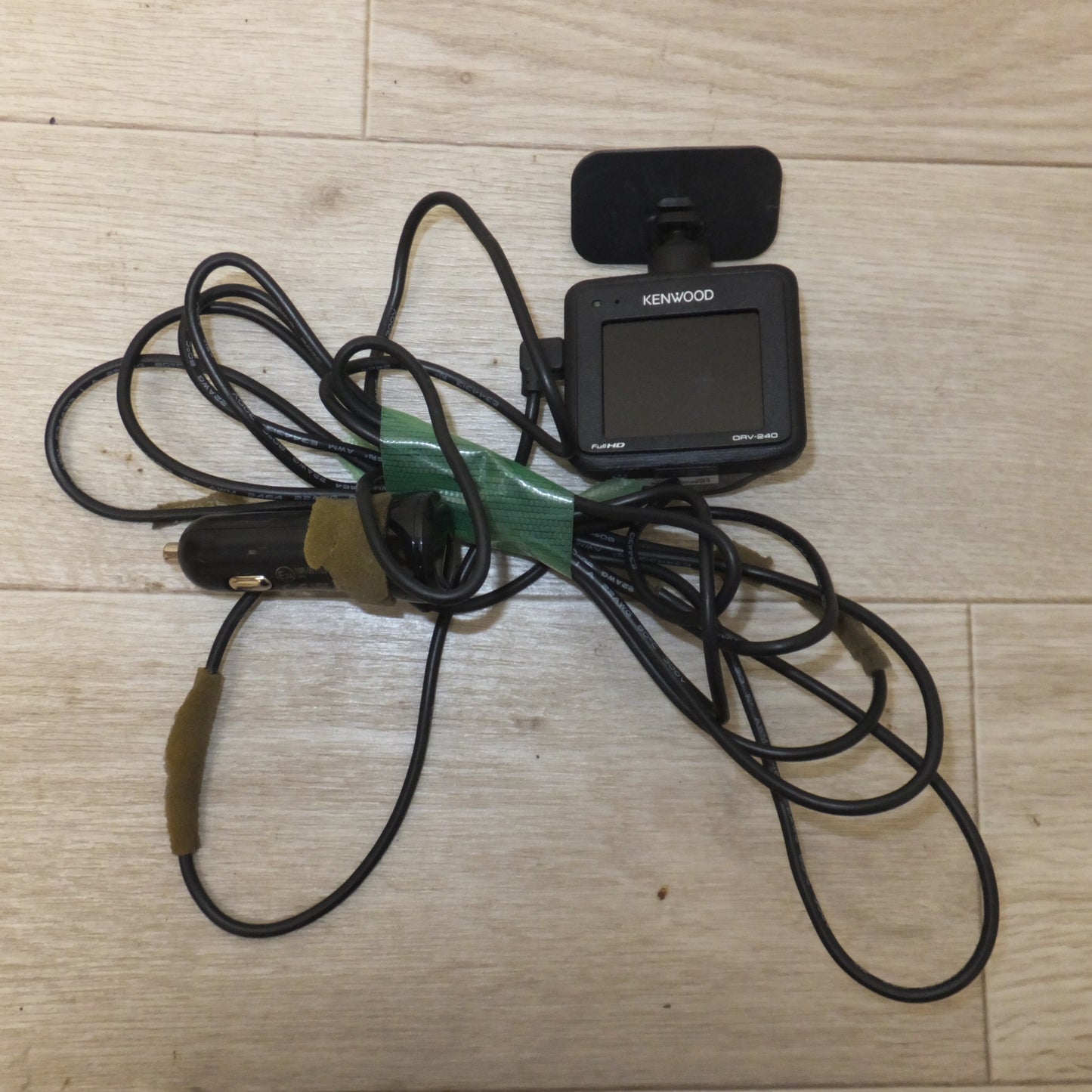 [送料無料] ★ケンウッド KENWOOD ドライブレコーダー DRV-240　SDカードなし(46★