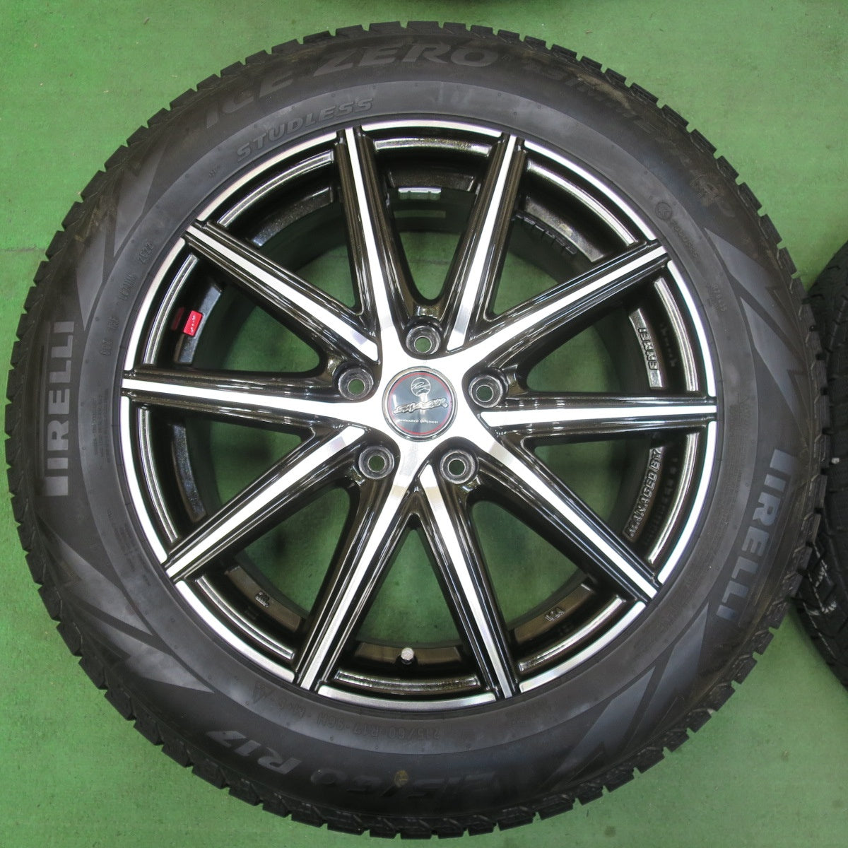 [送料無料] バリ溝！22年！キレイ！9.5分★スタッドレス 215/60R17 ピレリ アイスゼロ アシンメトリコ SMACK ENKEI 17インチ スマック エンケイ PCD114.3/5H★5012715イス