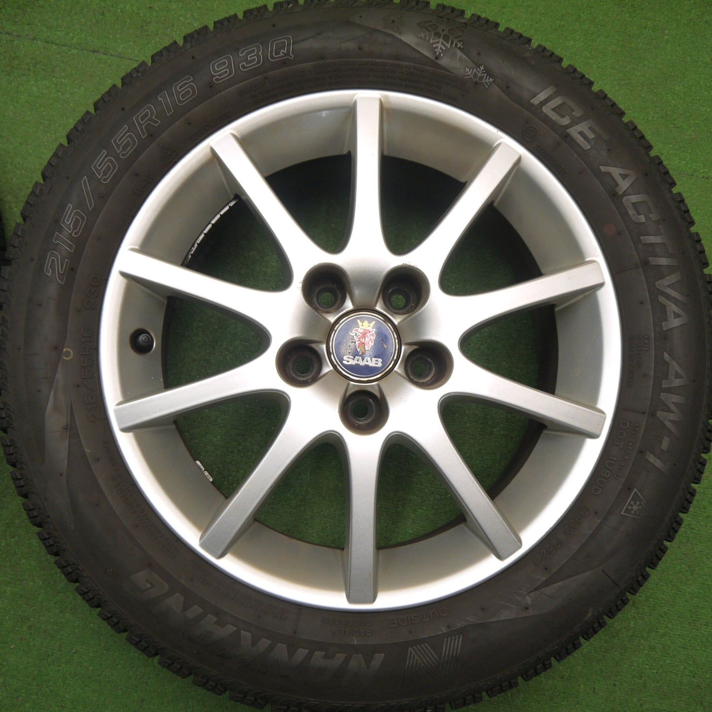 バリ溝！22年！9.5分★SAAB サーブ 9-3 純正 215/55R16 スタッドレス ナンカン アイス アクティバ AW-1 16インチ PCD110/5H★5122208Hス