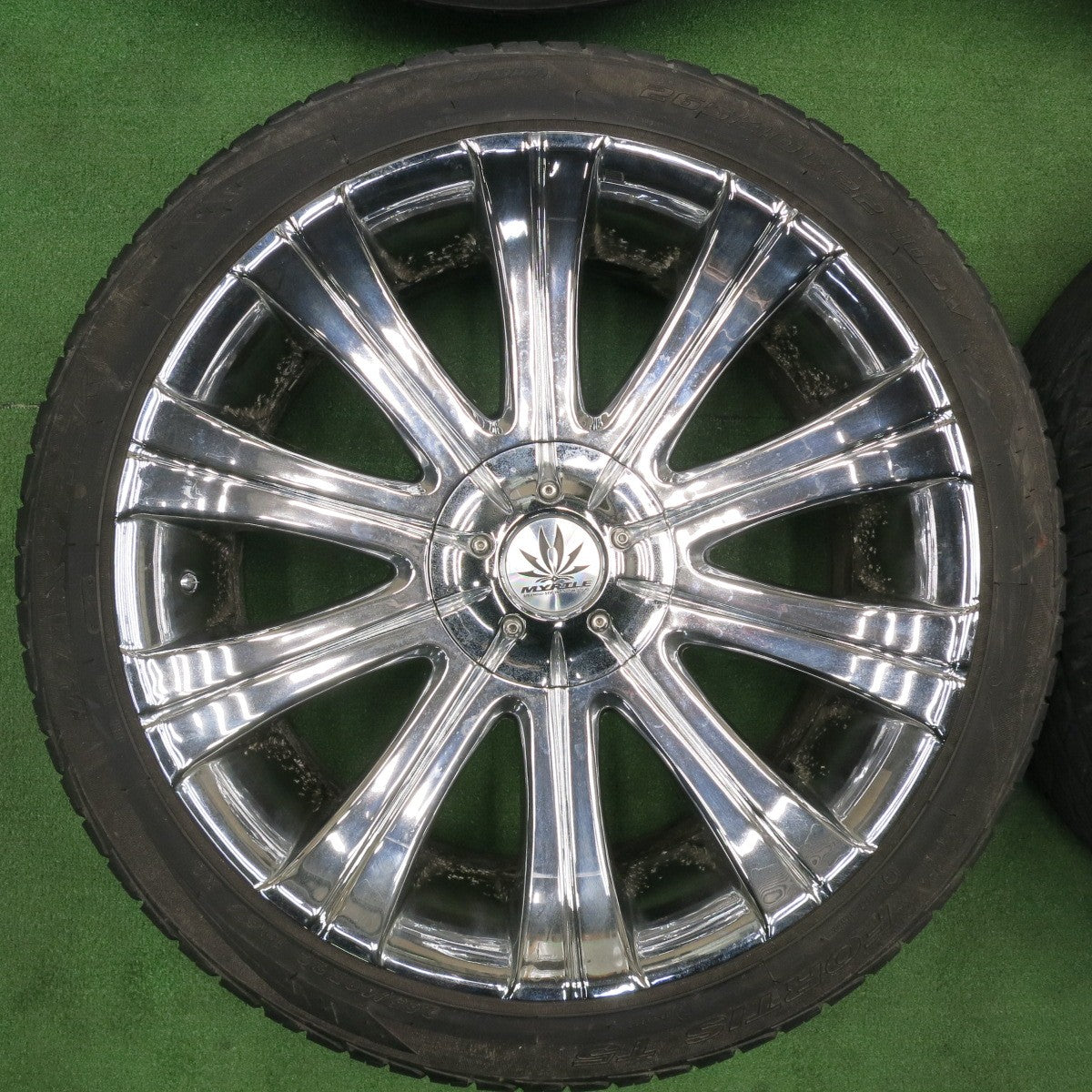 [送料無料] バリ溝！22年！9.5分以上★265/40R22 マックストレック FORTIS T5 MYRTLE MR-07 CRIMSON マーテル クリムソン 22インチ PCD139.7/6H★4122009TNノ