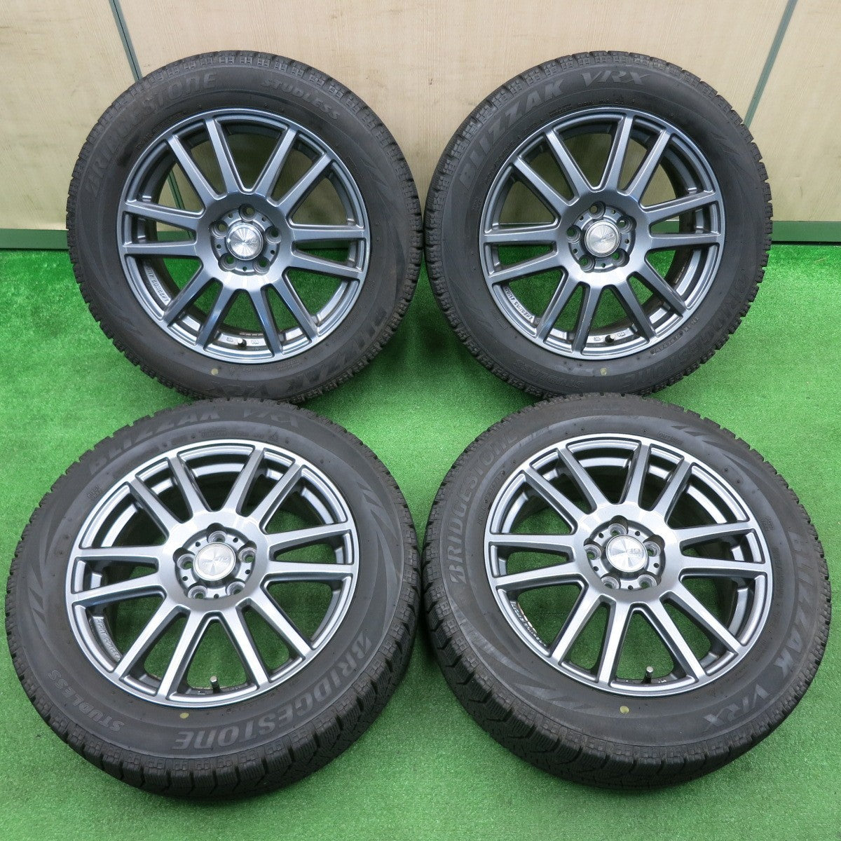 [送料無料] バリ溝！キレイ！8.5分★86 BRZ等 205/55R16 スタッドレス ブリヂストン ブリザック VRX dP devotion デボーション 共豊 16インチ PCD100/5H★4112504TNス