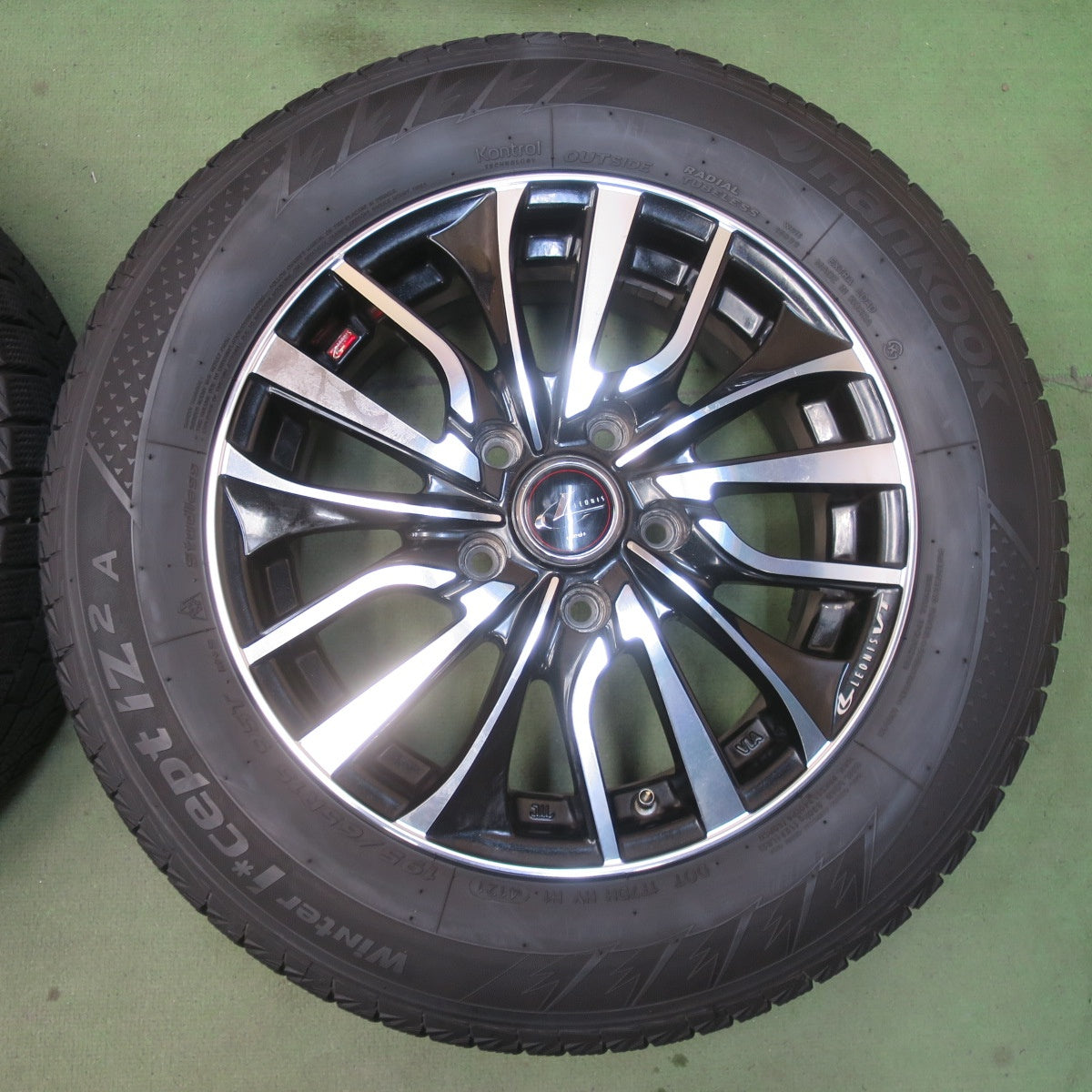 4本価格★LEONIS VT 195/65R15 スタッドレス ハンコック ウインター アイセプト IZ2A レオニス 15インチ PCD114.3/5H★6051806イス