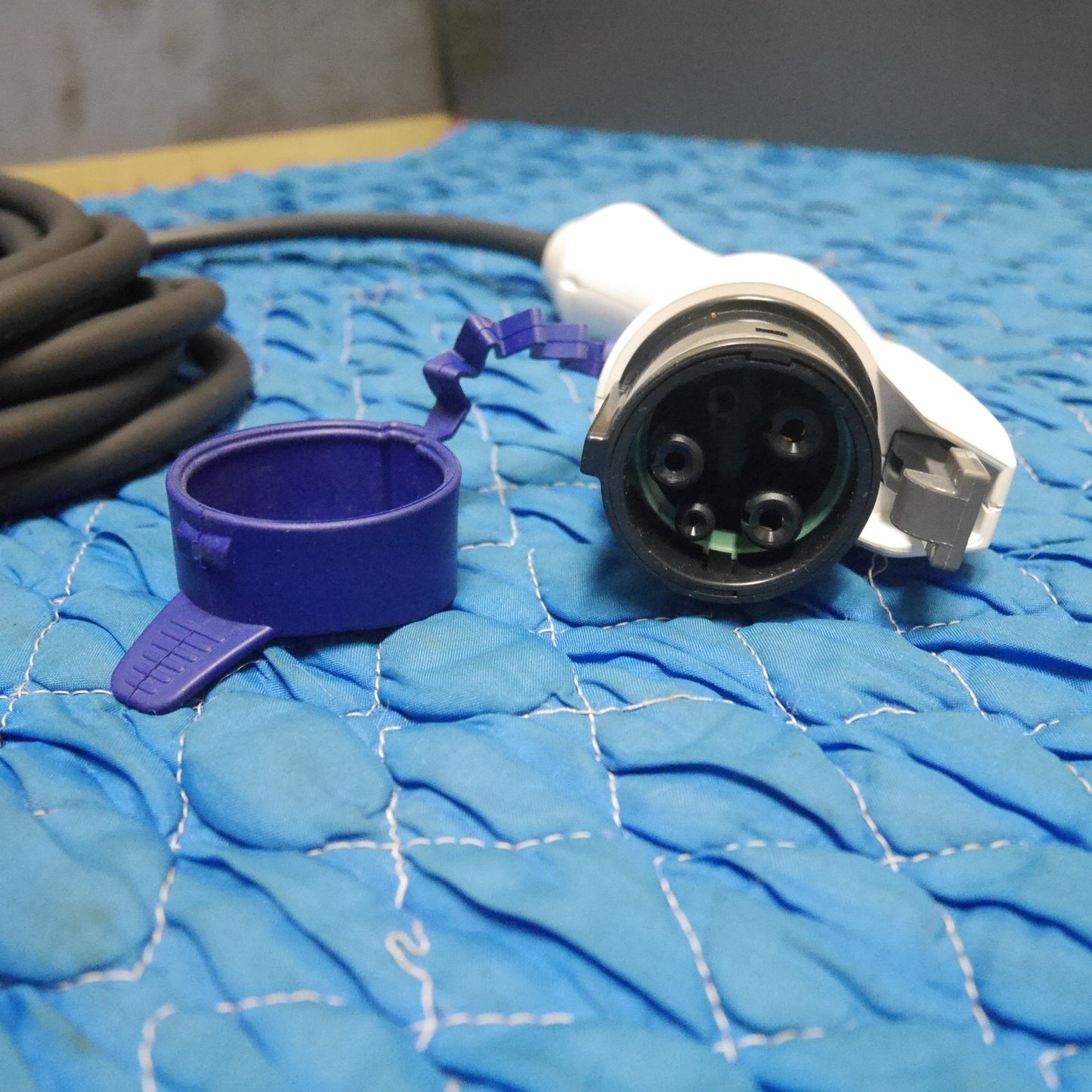 [送料無料] キレイ☆日産 リーフ AZE0 ZE0 純正 充電 ケーブル コード No.29690 3NK5E 防雨型 200V 電気 自動車 EV車☆