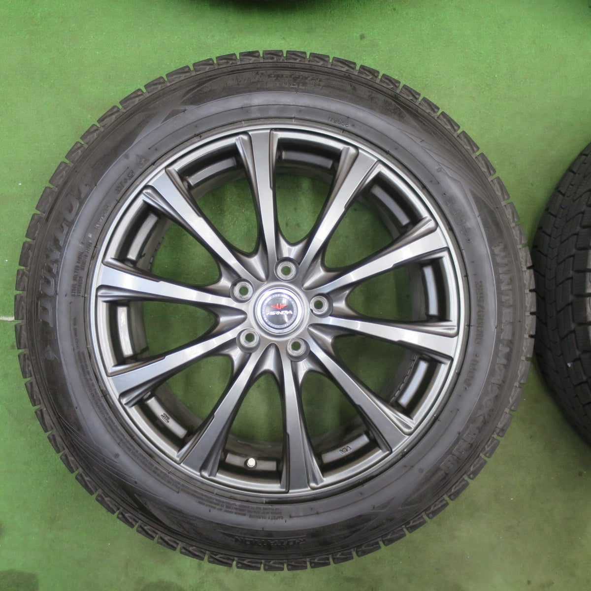 バリ溝！22年！キレイ！9.5分★スタッドレス 225/60R18 ダンロップ ウインターマックス SJ8 SJ8+ AIRNOVA SB10 エアノヴァ 18インチ PCD114.3/5H★6022303TTス