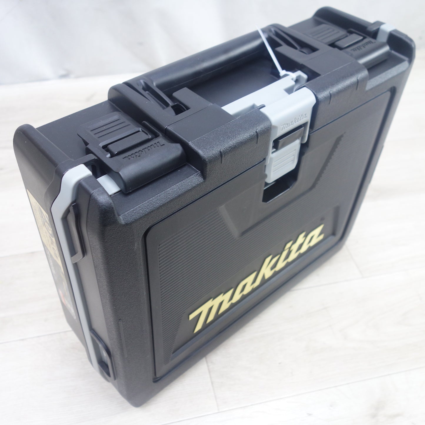 [送料無料] 未使用！バッテリー2個◆マキタ 充電式 インパクトドライバ TD173DGXPB LXT20周年記念カラー プレミアムブルー 限定色 電動 工具 18V 6.0Ah makita◆