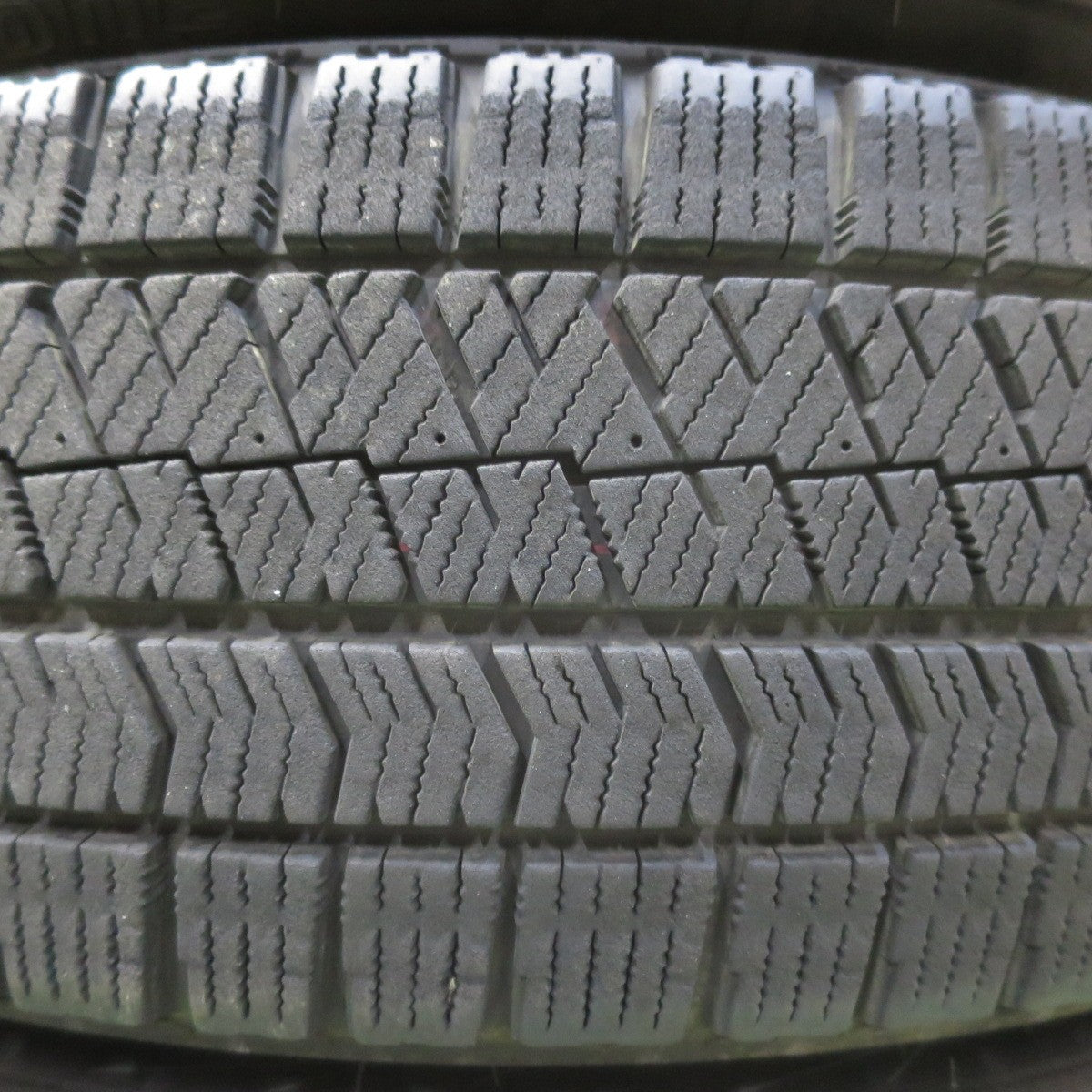 4本価格！22年★スタッドレス 175/65R15 ブリヂストン ブリザック VRX2 STRANGER ストレンジャー 15インチ PCD100/4H★5080405イス