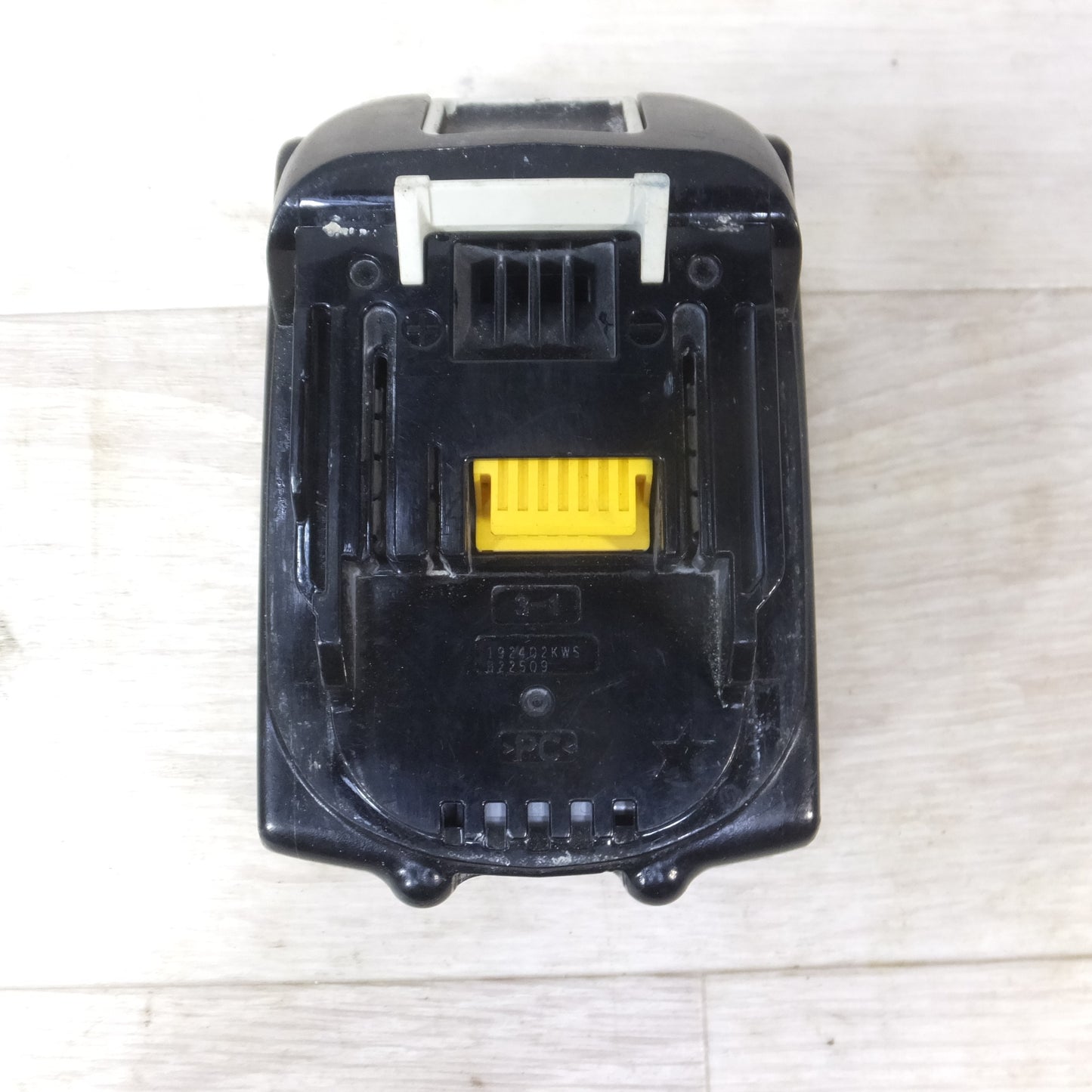 [送料無料] ◆makita マキタ Li-on リチウムイオンバッテリー BL1860B DC18V 6.0Ah 108Wh 電動工具◆