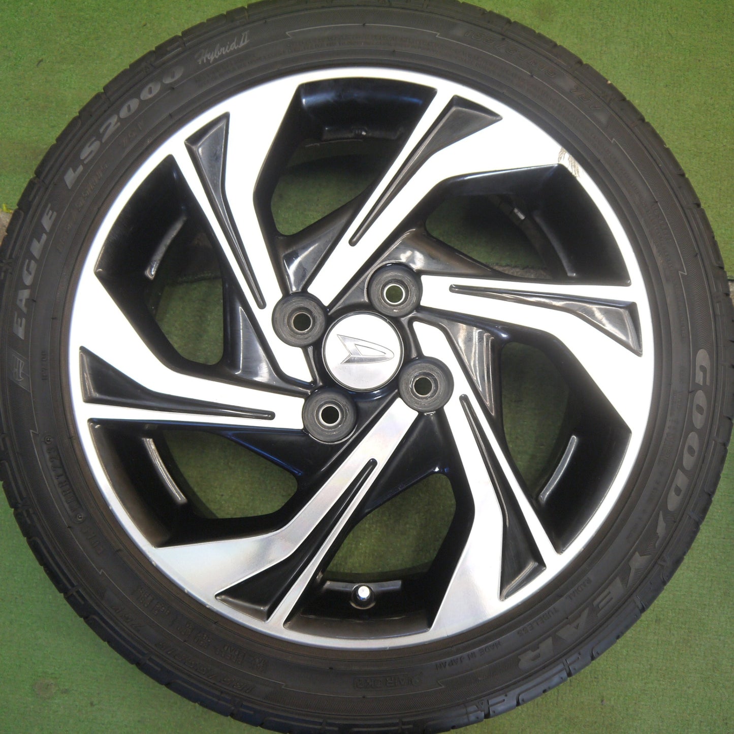バリ溝！23年！8.5分◎ダイハツ LA600S タント カスタム RS 純正 165/55R15 グッドイヤー イーグル LS2000 hybrid 15インチ PCD100/4H◎6080401Hノ