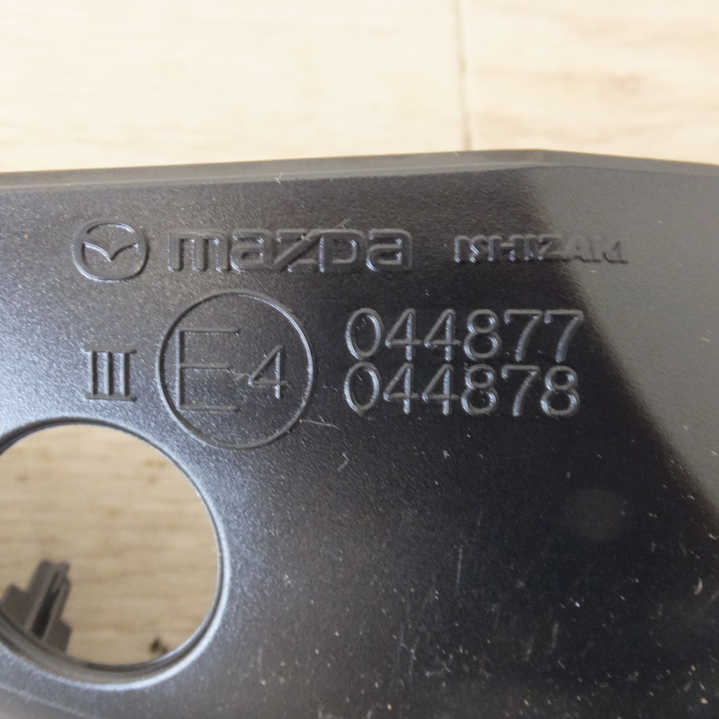 [送料無料] 未使用★マツダ MAZDA 純正 CX-5 KF2P ドアミラー K128-69-181F 左　フレームのみ★