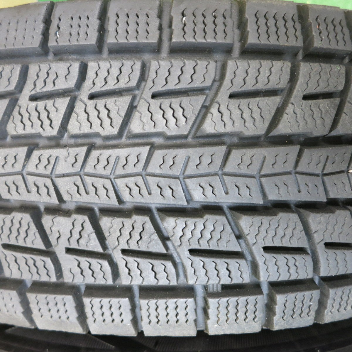 バリ溝！9分★日産 キャラバン 純正 スチール 195/80R15 スタッドレス ダンロップ ウインターマックス SJ8 15インチ PCD139.7/6H★5062204HAス