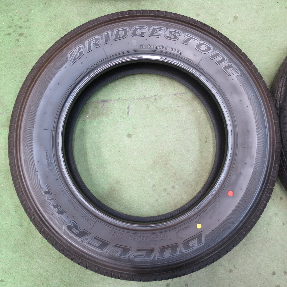 新車外し！24年★ジムニー 等 175/80R16 ブリヂストン デューラー H/L 852 DUELER 16インチ タイヤ★6021004イノタ