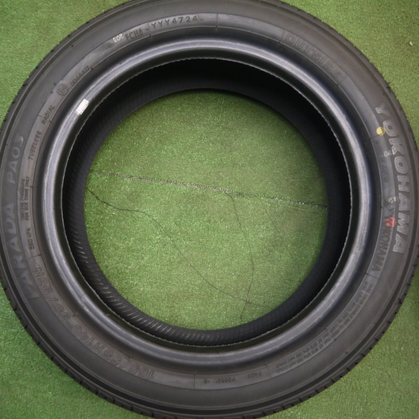 [送料無料] 新車外し！24年★165/55R14C 95/93N ヨコハマ PARADA PA03 タイヤ 14インチ 軽バン 軽トラ ハイゼット エブリイ アトレー N-VAN等★5022608Hノタ