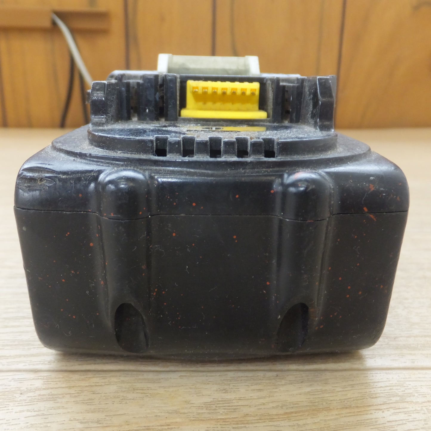 [送料無料] ★マキタ makita Li-ion バッテリ BL1430　14.4V 3.0Ah★