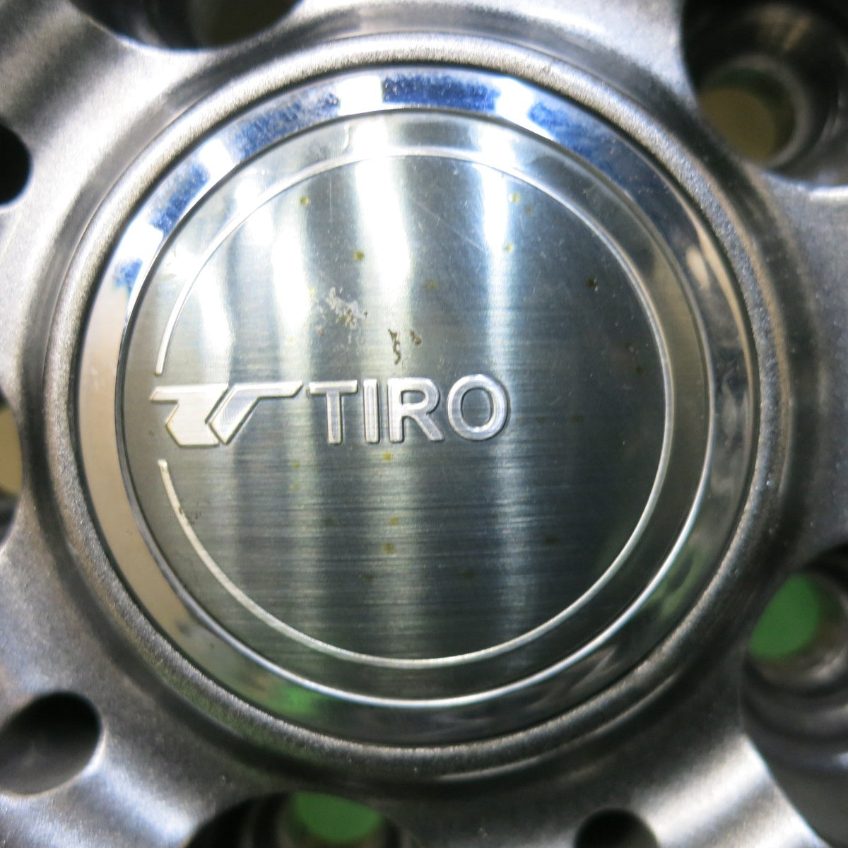 [送料無料] バリ溝！23年！キレイ！ほぼ10分★スタッドレス 195/65R15 アイスエスポルテ TIRO ティーロ 15インチ PCD114.3/5H★4121103SYス