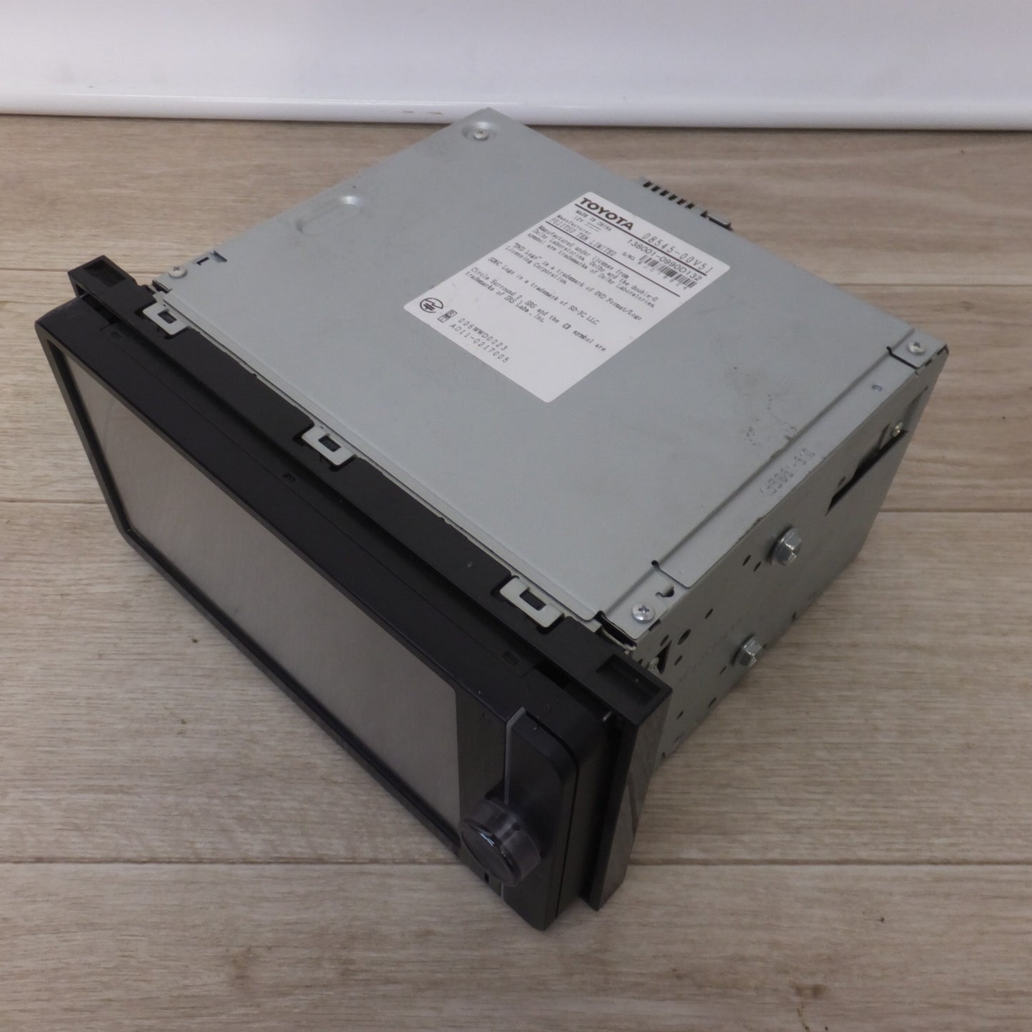 [送料無料] 現状品★富士通テン製 トヨタ 純正 SDナビゲーション 08545-00V51 NSZT-W62G　セキュリティロック[57]★