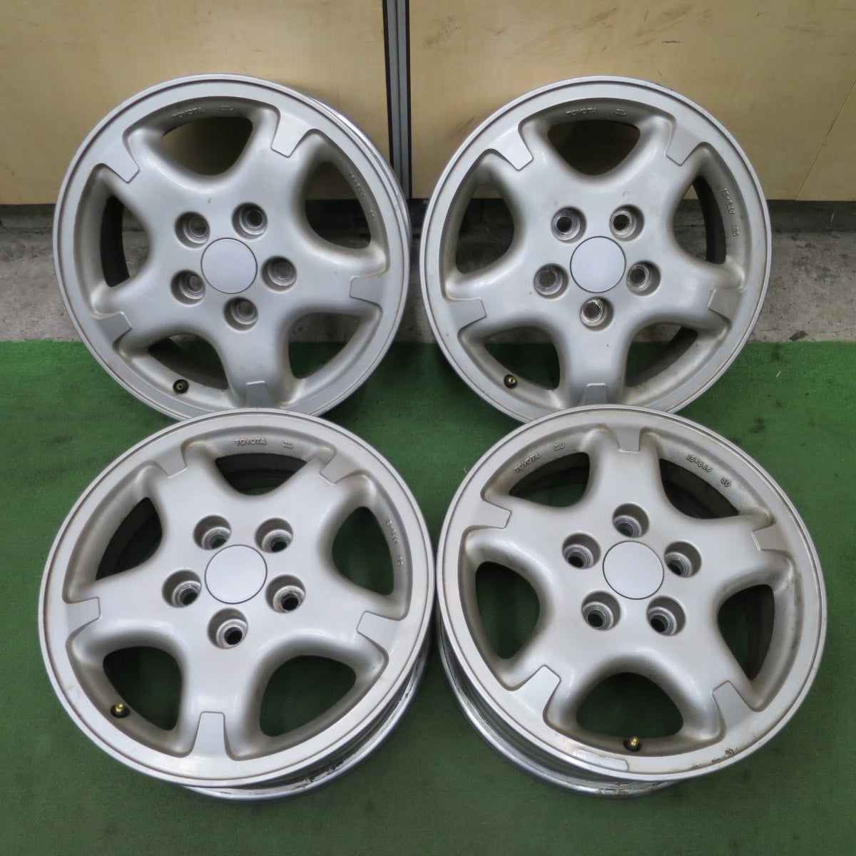 4本価格★トヨタ エスティマ エミーナ 純正 ホイール 15インチ 15×6JJ PCD114.3/5H★6071003NGホ