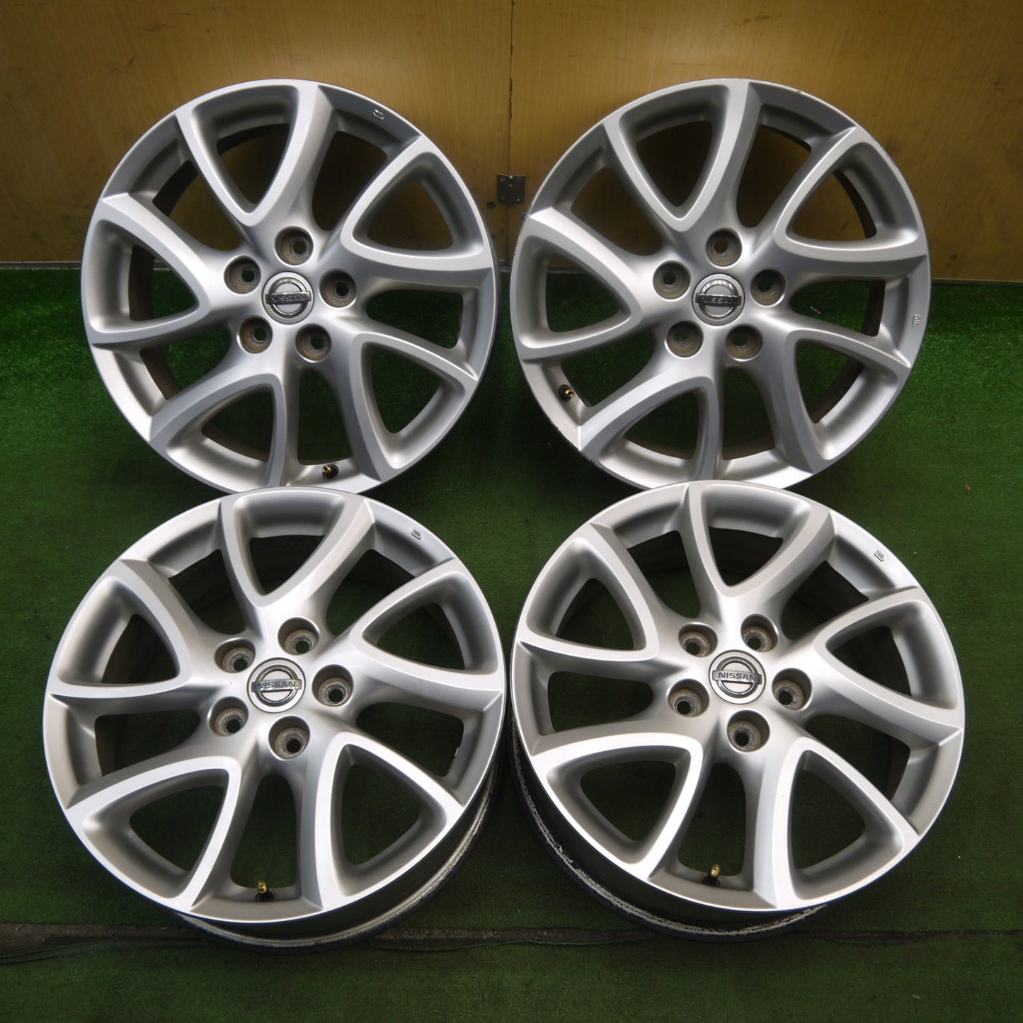 4本価格★マツダ プレマシー 日産 ラフェスタ 純正 ホイール 17インチ 17×6.5J PCD114.3/5H★6070806KKホ