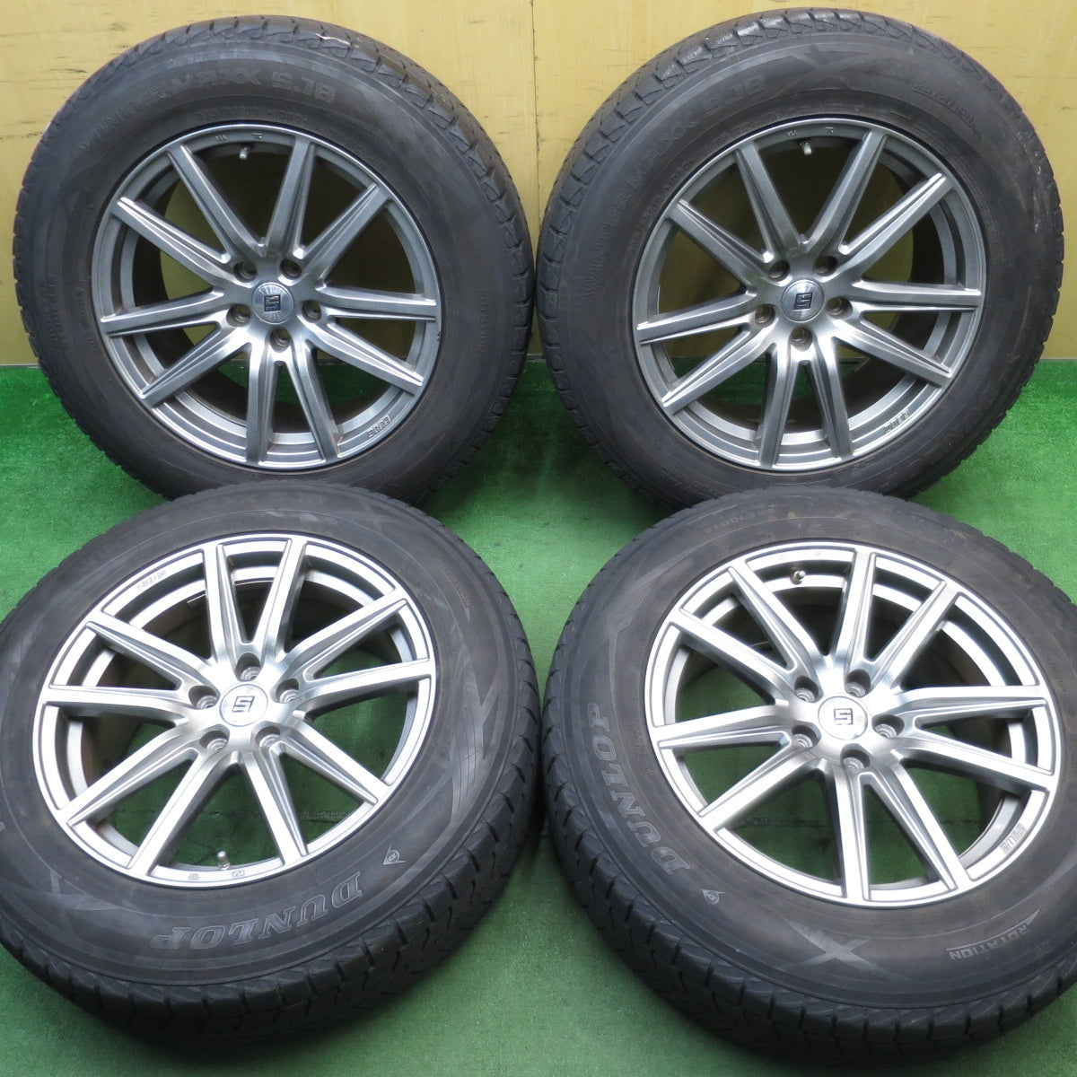 バリ溝！キレイ！9.5分★スタッドレス 235/65R18 ダンロップ ウインターマックス SJ8 SEIN ザイン 18インチ PCD114.3/5H★5052501NJス