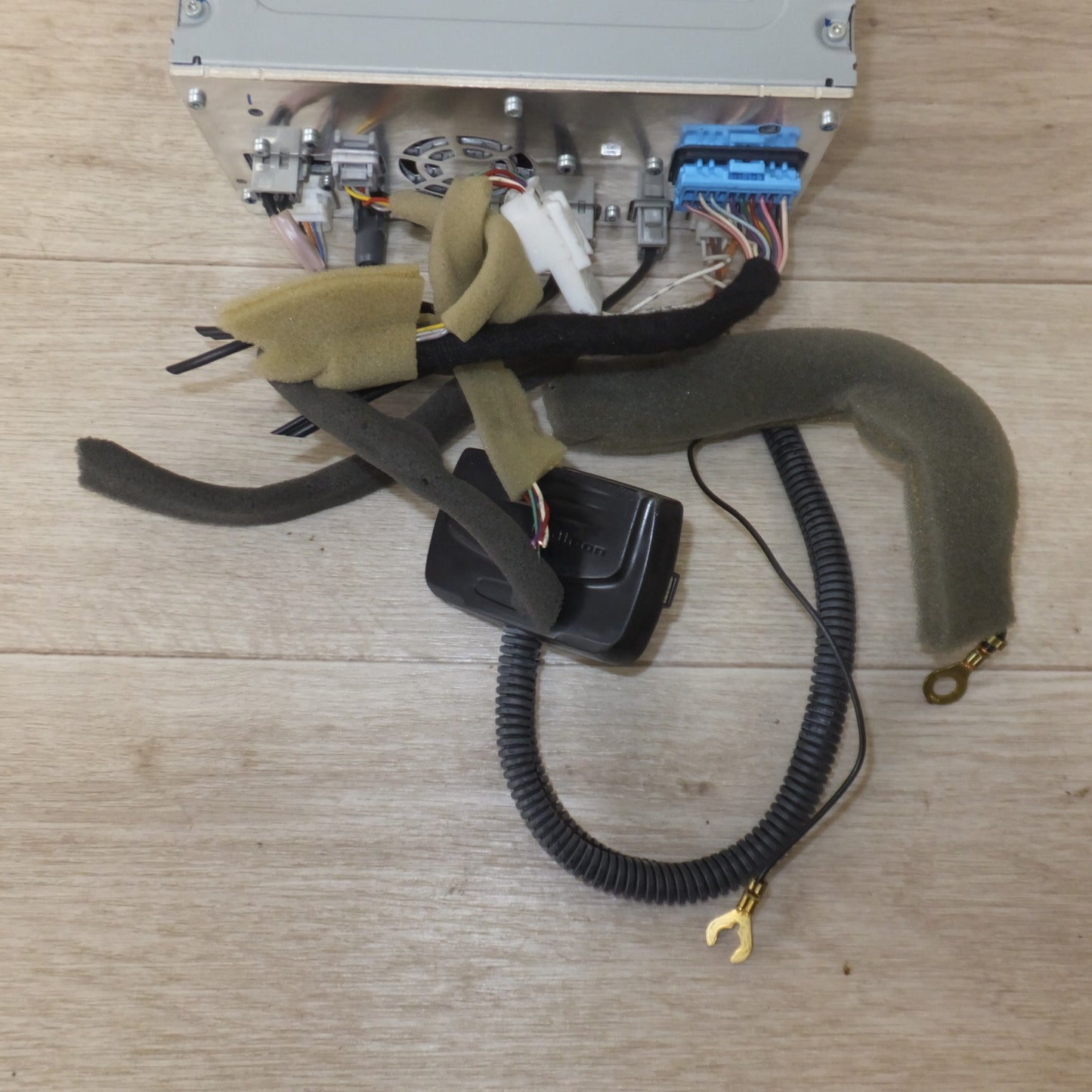 [送料無料] 現状品★HARMAN製 スズキ 純正 メモリーナビゲーション 80P0 39920-80P03-0CE[47]★