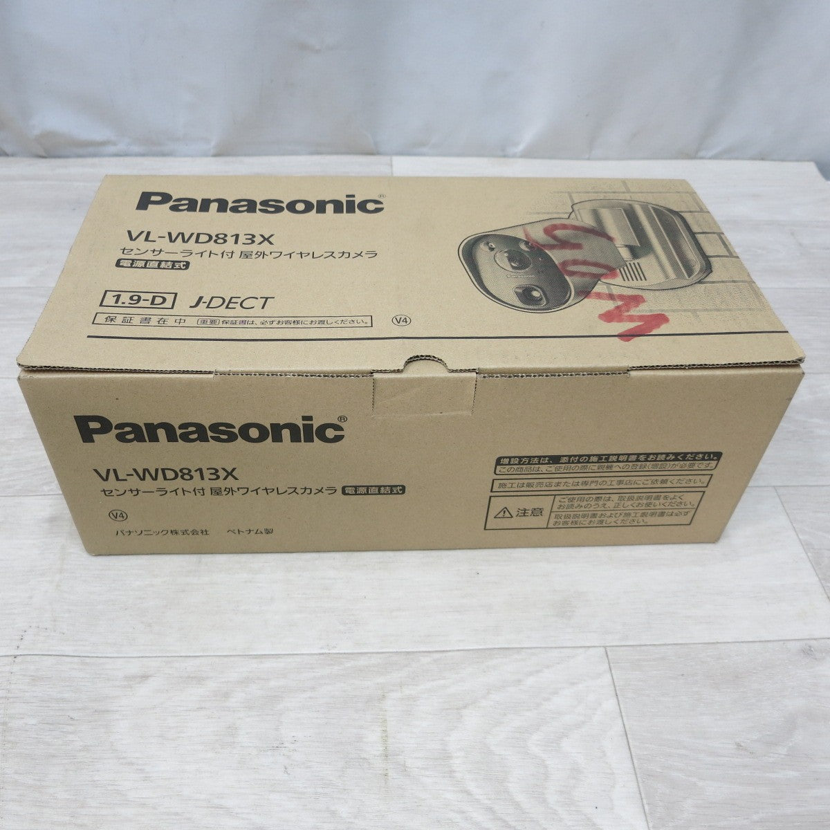 [送料無料] 未使用◆パナソニック センサーライト付き 屋外 ワイヤレス カメラ VL-WD813X 電源直結式 防犯 Panasonic◆