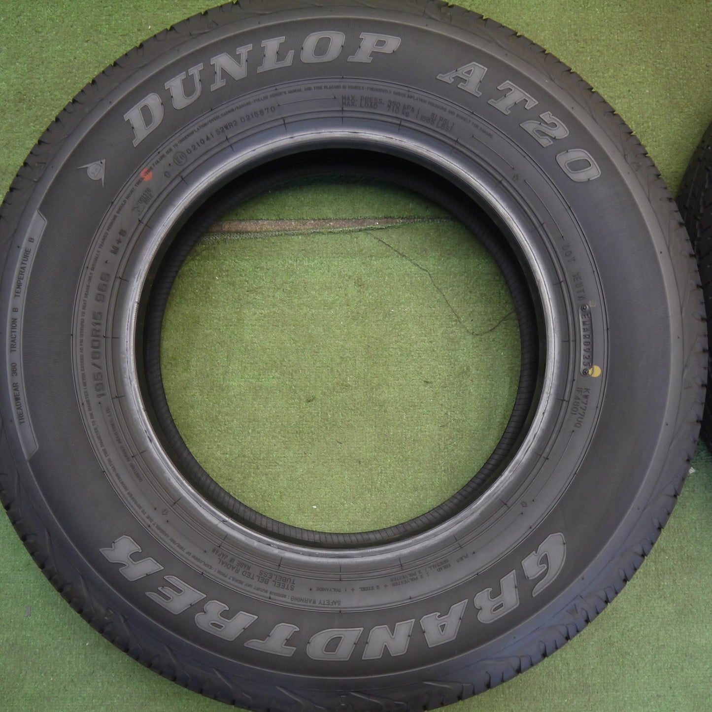 新車外し！25年★195/80R15 ダンロップ AT20 グラントレック タイヤ 15インチ ジムニー シエラ 等★6052010Hノタ