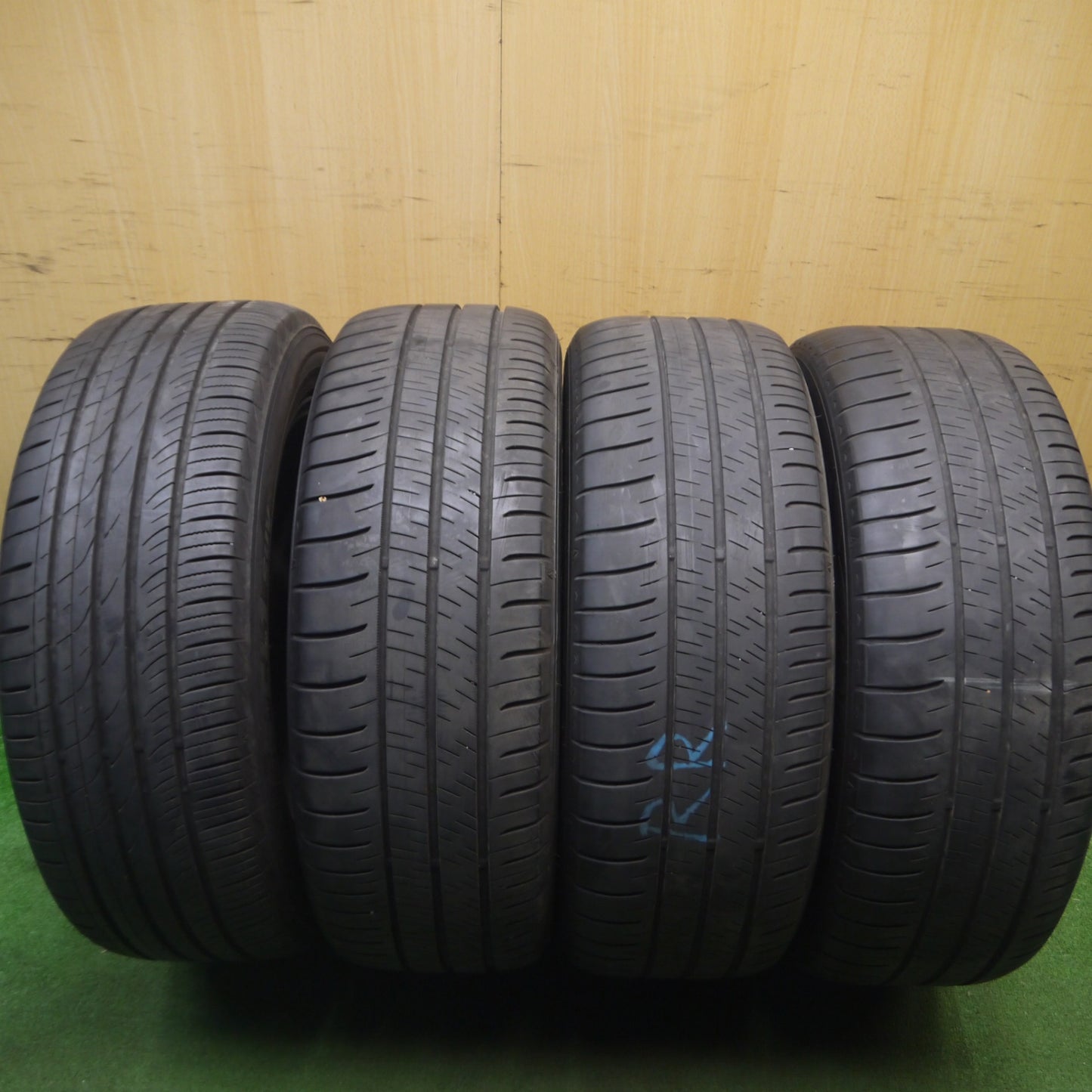[送料無料] バリ溝！21年！キレイ！9.5分★三菱 デリカ D:5 純正 225/55R18 トーヨー プロクセス CL1 SUV ダンロップ エナセーブ RV505 18インチ PCD114.3/5H★5021403Hノ