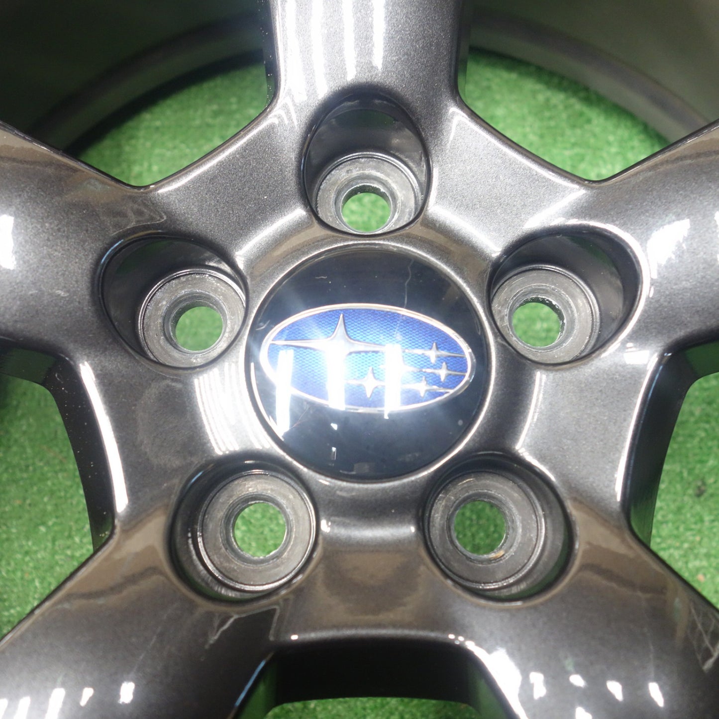 キレイ★スバル XV GT系 純正 225/60R17 スタッドレス ブリヂストン ブリザック DM-V3 17インチ PCD100/5H★6021101KTス