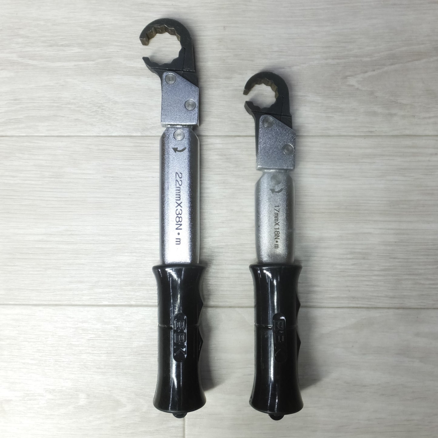 [送料無料] ◆BBK トルクレンチ 22mm×38N・m 17mm×18N・m 2本セット ハンドツール 工具◆