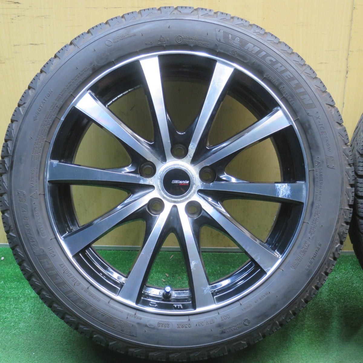 バリ溝！23年！9.5分★スタッドレス 215/50R17 ミシュラン X-ICE SNOW Galeria GS01 ガレリア 17インチ PCD114.3/5H★6051810NJス