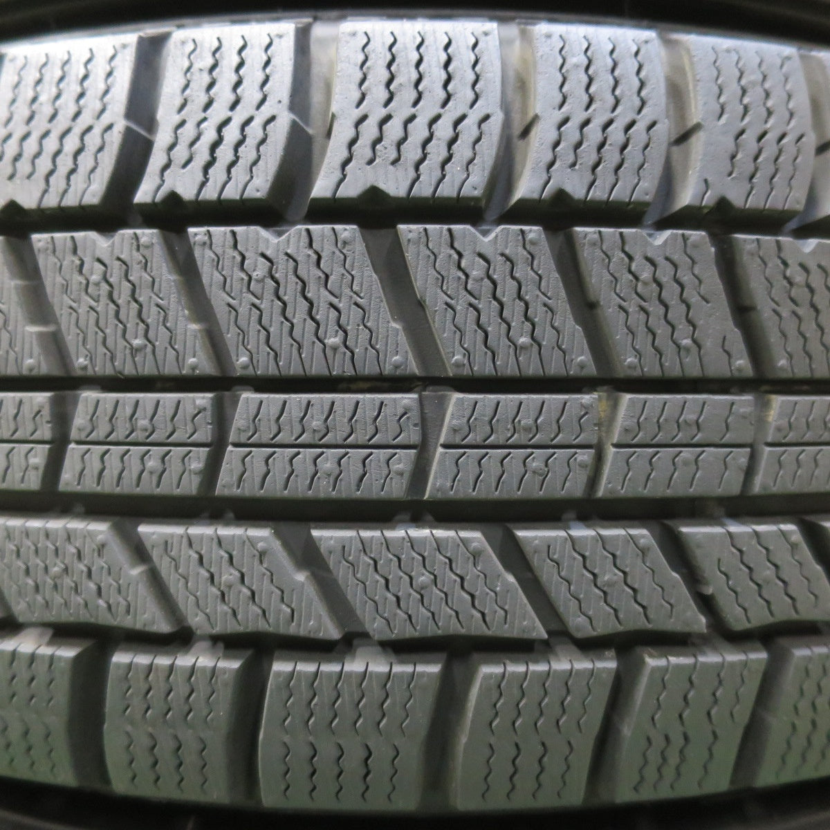 超バリ溝！23年！キレイ！ほぼ10分★スタッドレス 175/65R15 オートバックス ノーストレック N5 LEBEN レーベン 15インチ PCD100/4H★5102405イス