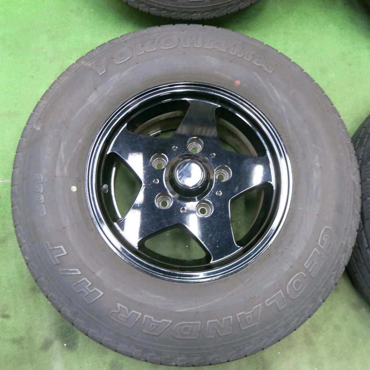 4本価格！23年★ランクル 等 275/70R16 ヨコハマ ジオランダー H/T G056 社外 アルミ 16インチ PCD150/5H★6011201ナノ