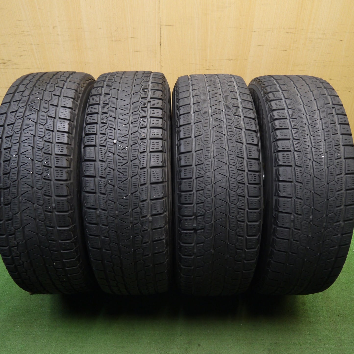 バリ溝！キレイ！8.5分★スタッドレス 225/65R17 ヨコハマ アイスガード G075 MiLLOUS ミルアス 17インチ PCD114.3/5H★5062303Hス