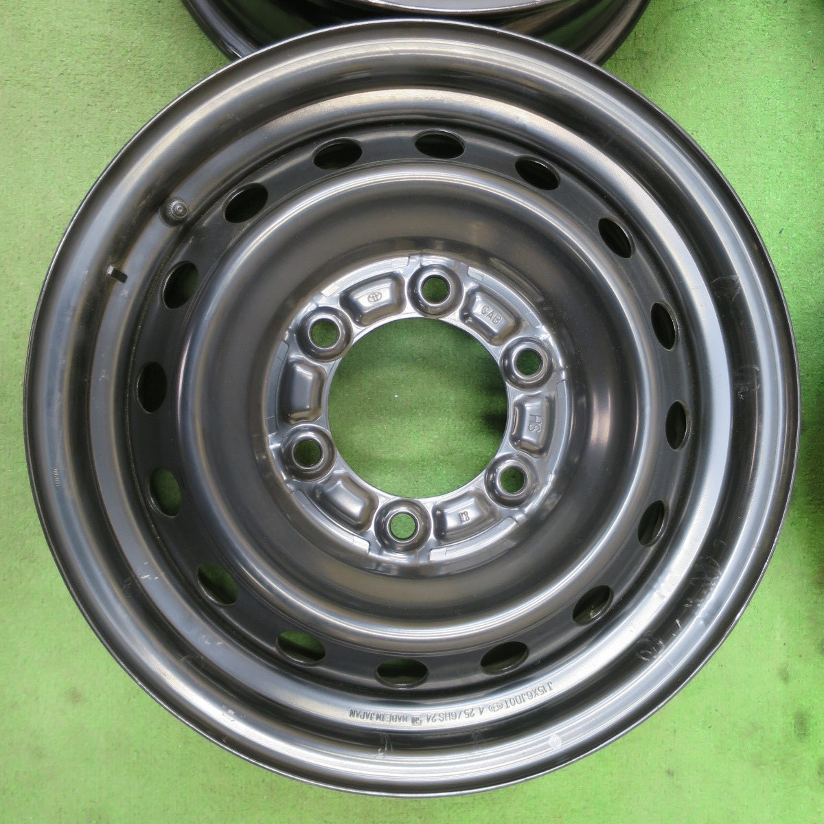 キレイ★トヨタ 200系 ハイエース 純正 スチール ホイール 15インチ 15×6J PCD139.7/6H★6061702NGホ