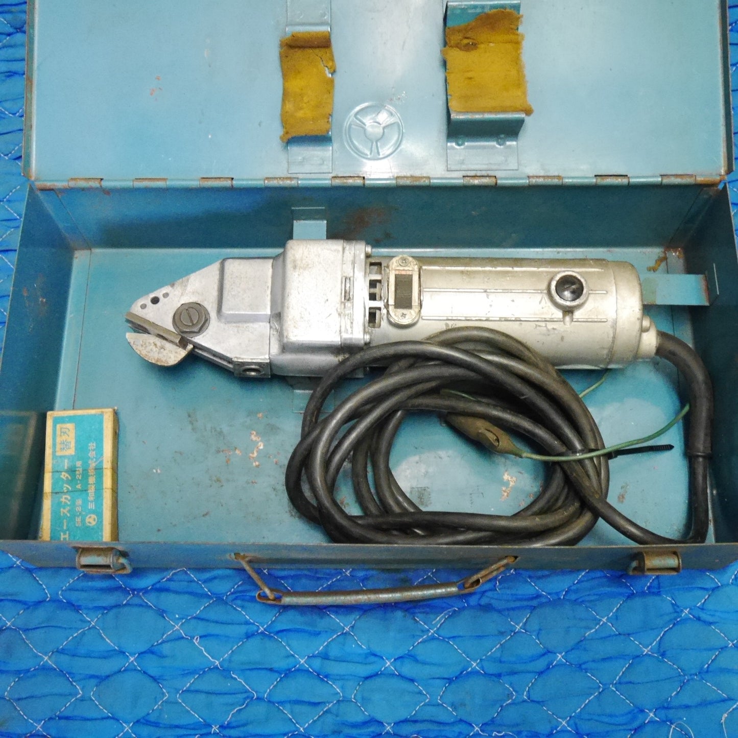 [送料無料] 付属品付き☆SANWA サンワ エース カッター SE-2 電動 工具 切断機 三和 コード式 ストレート シャー☆