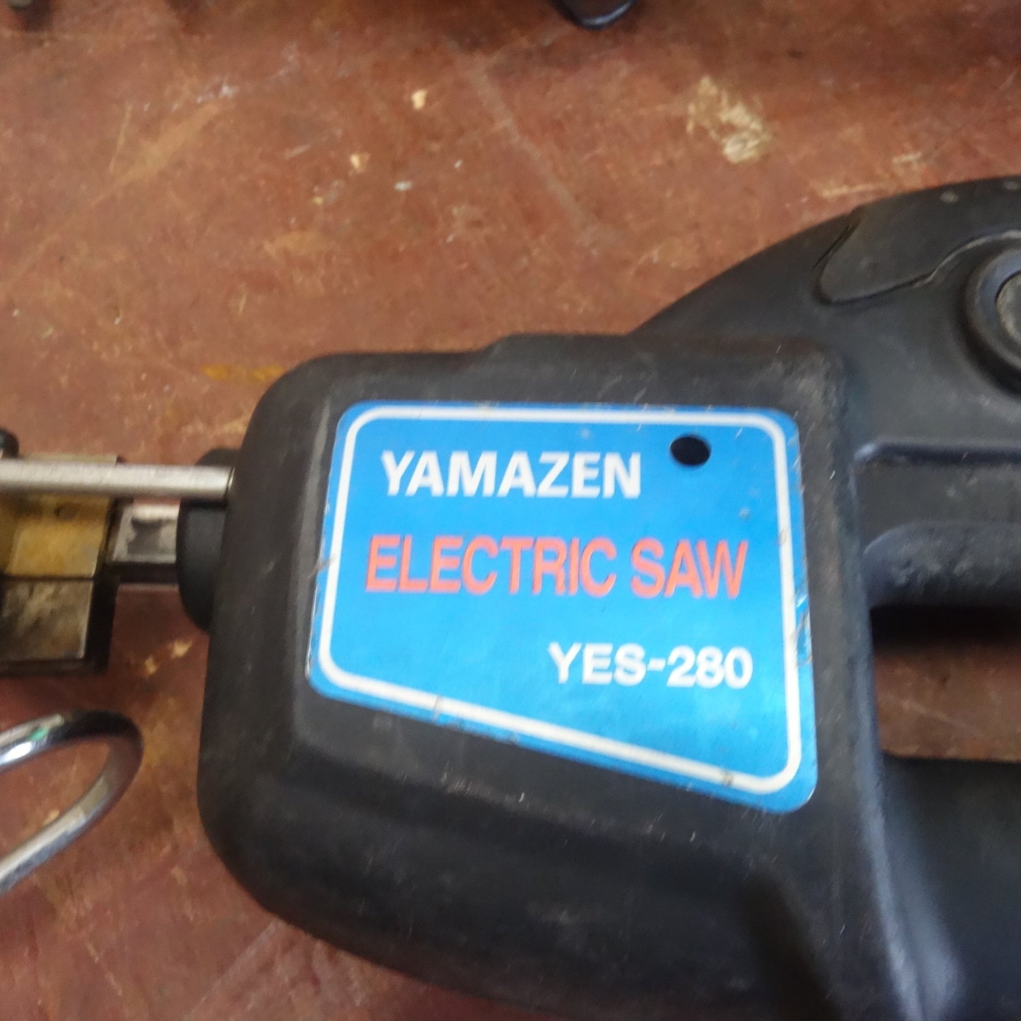 [送料無料] 3台まとめ売り☆リョービ ヘッジ トリマ 300mm HT-3000 / 山善 電気のこぎり YES-280 / 日立工機 丸のこ 112mm 100V HS-4A / 電動 工具☆