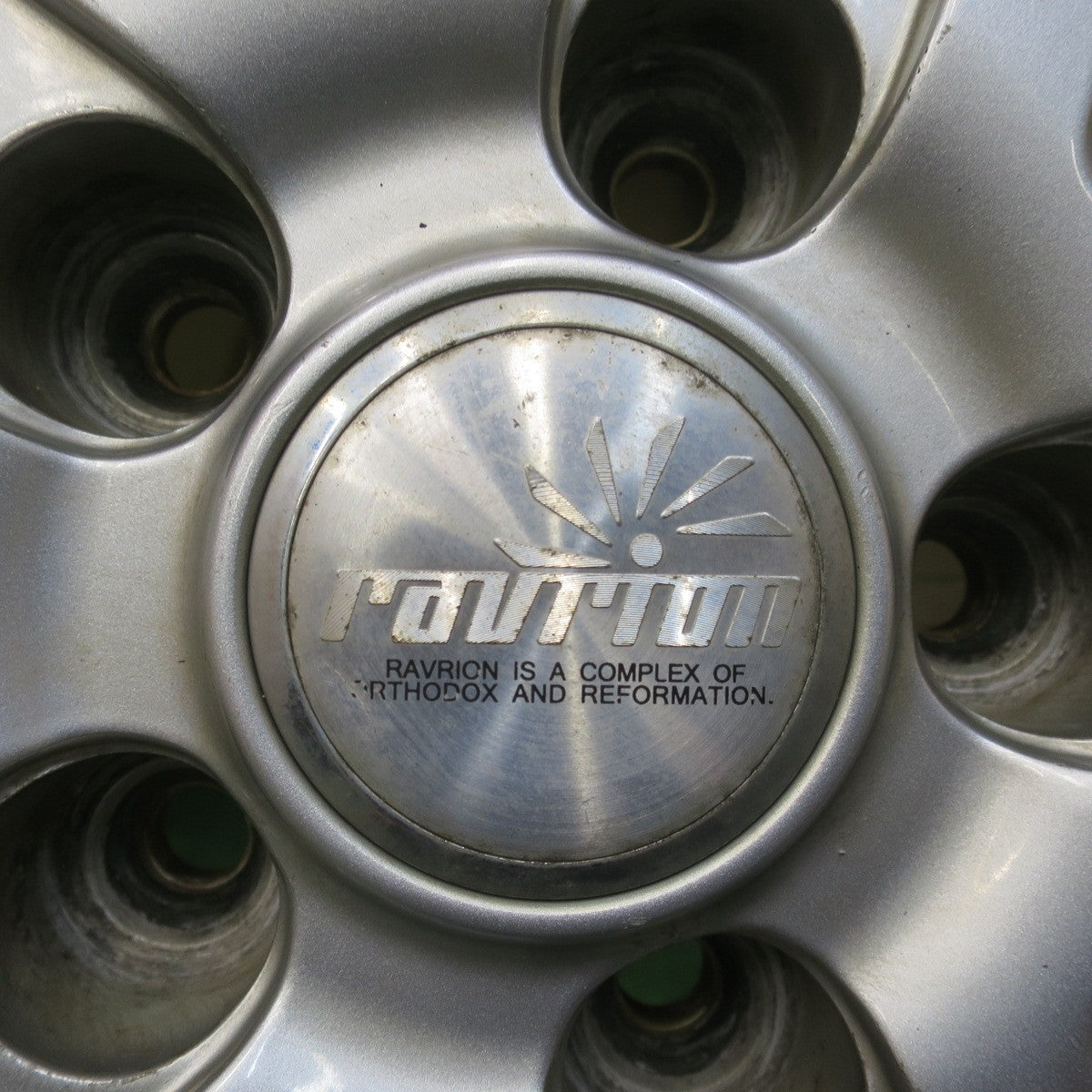 バリ溝！24年！9.5分以上★スタッドレス 195/65R15 ピレリ アイスゼロ アシンメトリコ ravrion ラブリオン 15インチ PCD114.3/5H★5122602イス