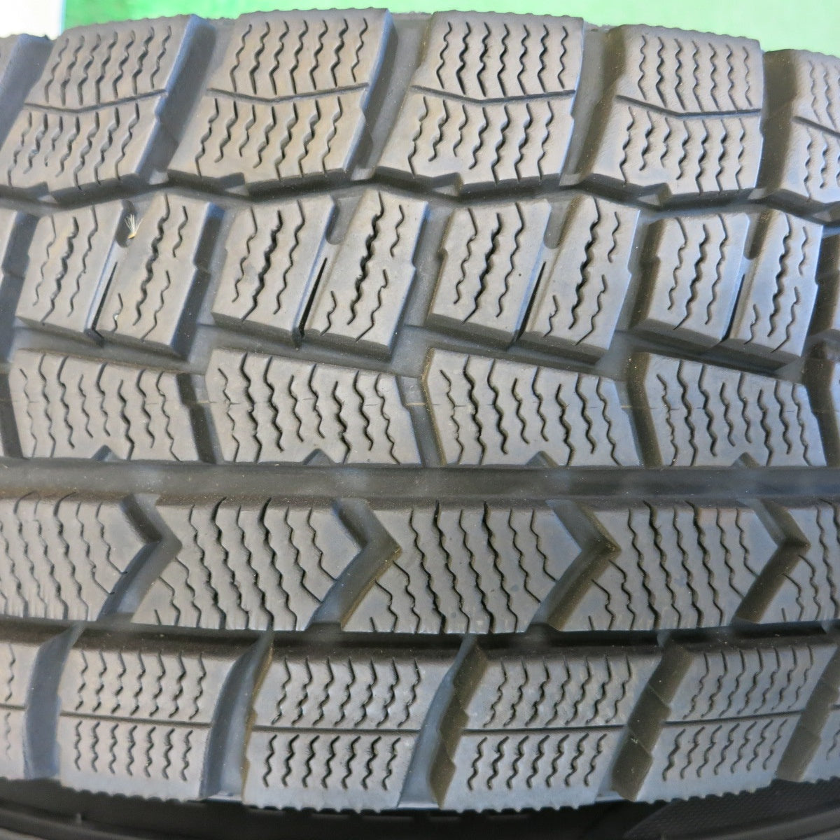 バリ溝！キレイ！9.5分◎スタッドレス 185/70R14 ダンロップ ウインターマックス WM02 AZ SPORTS AZスポーツ 14インチ PCD100/4H◎6080204HAス